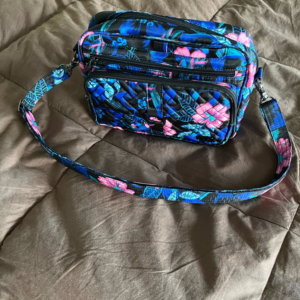Lug Carousel XL